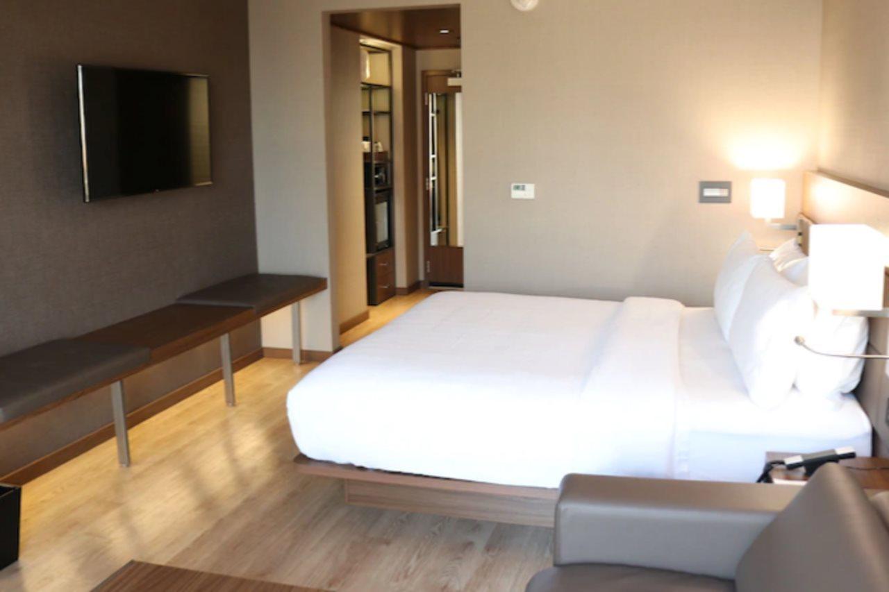 Ac Hotel By Marriott Salt Lake City Downtown Εξωτερικό φωτογραφία