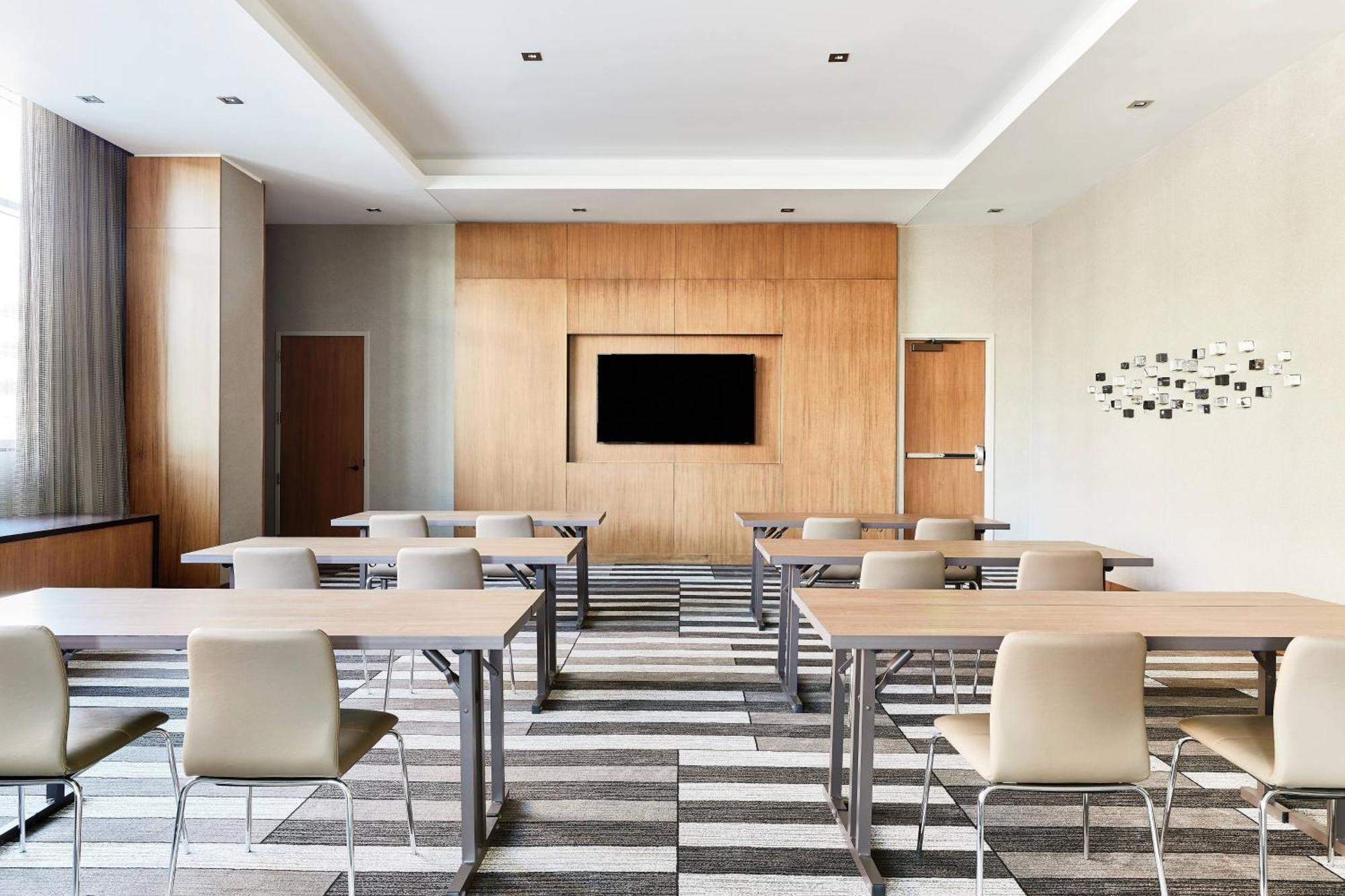 Ac Hotel By Marriott Salt Lake City Downtown Εξωτερικό φωτογραφία